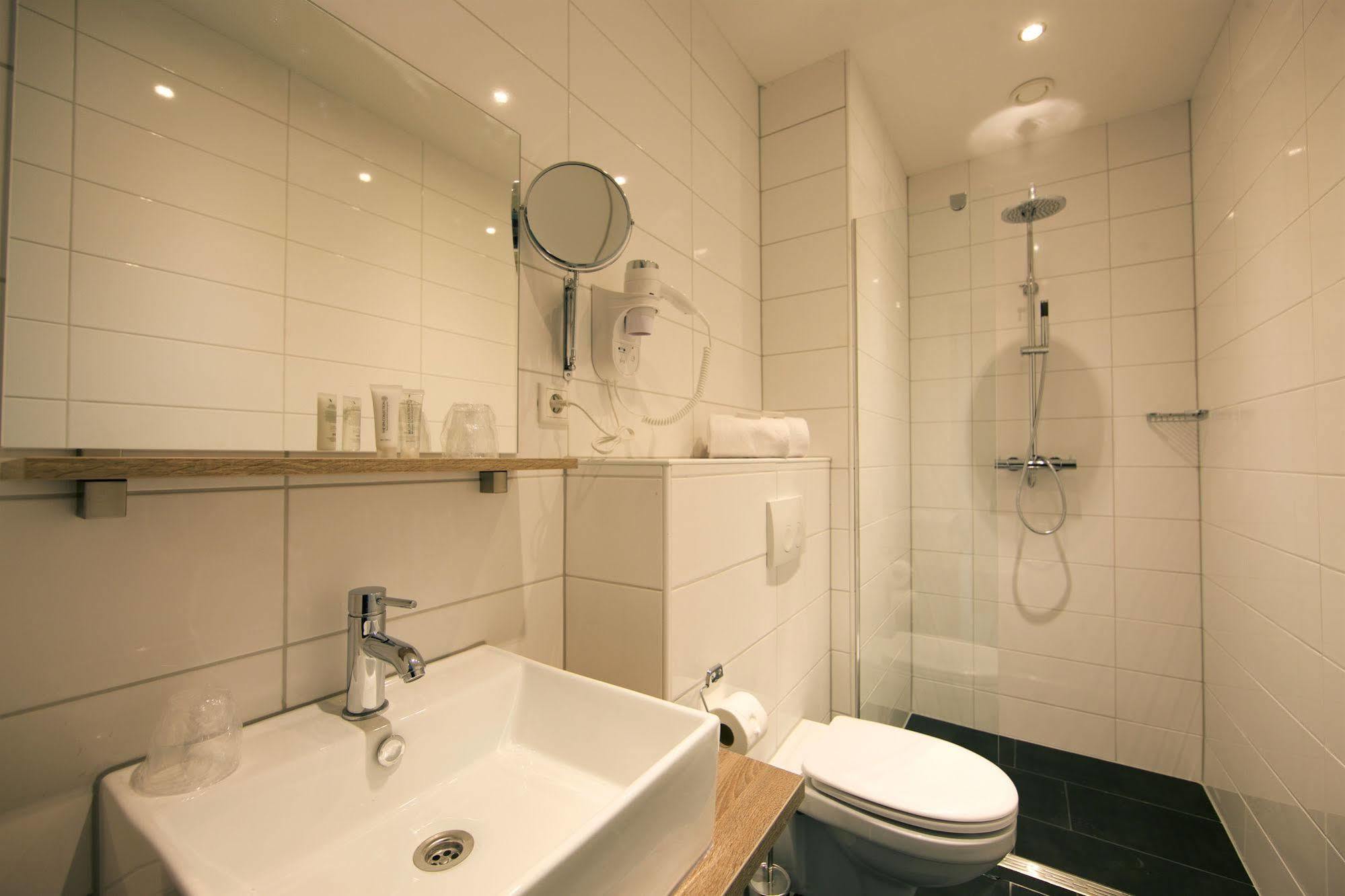 Campin Hotel Amszterdam Kültér fotó